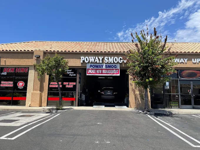 Poway Smog Star Station 0
