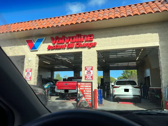Valvoline Instant Oil Change 2