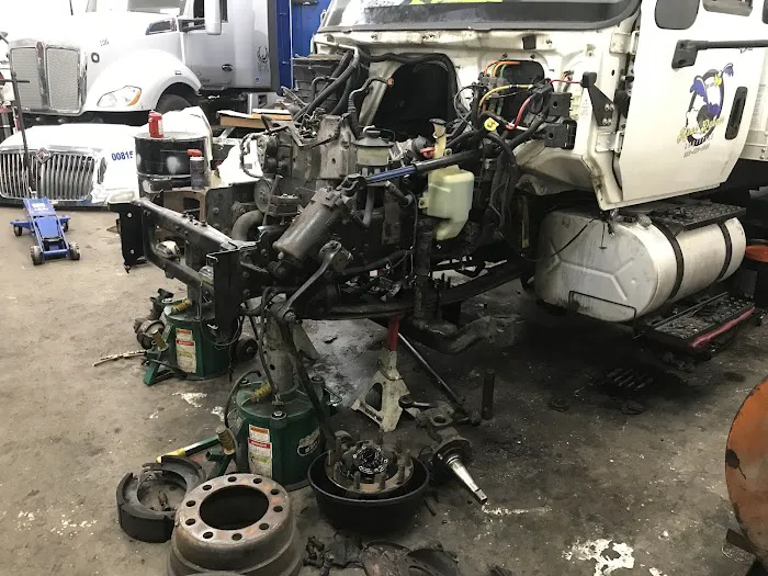 Revival Truck and Tractor Trailer Repair, Mobile Repair & Towing 3