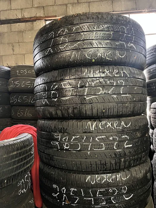 Castillo Used Tires 4