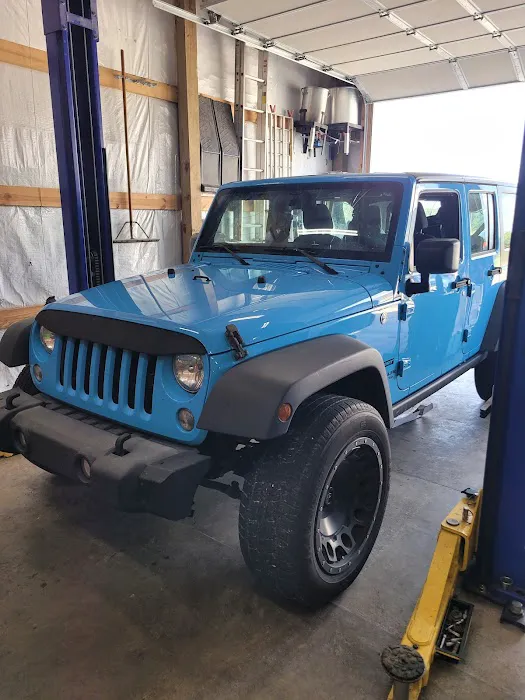Jaco's Automotive 3