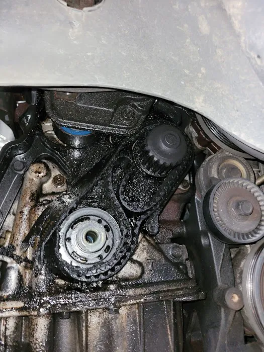 Jaco's Automotive 9