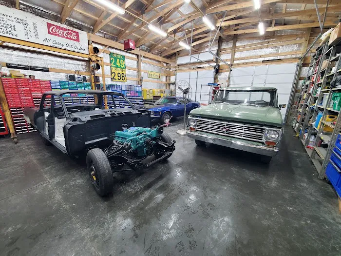 Hawks Speed Shop and Garage 5