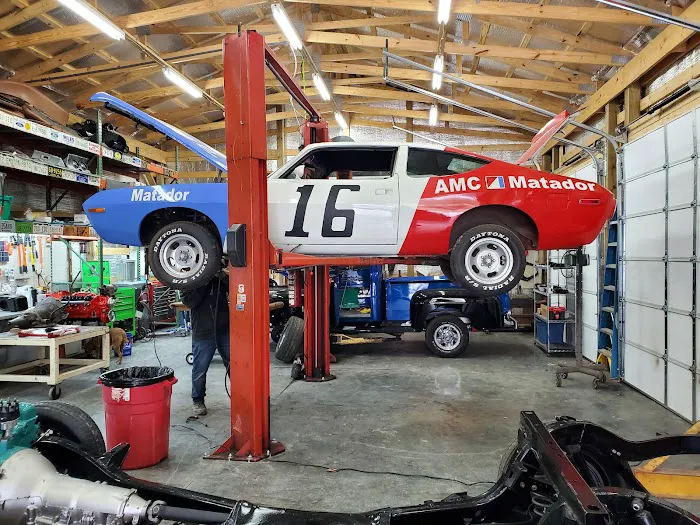Hawks Speed Shop and Garage 9