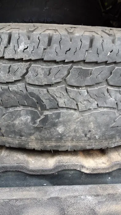 Gateway Tire & Service Center 0