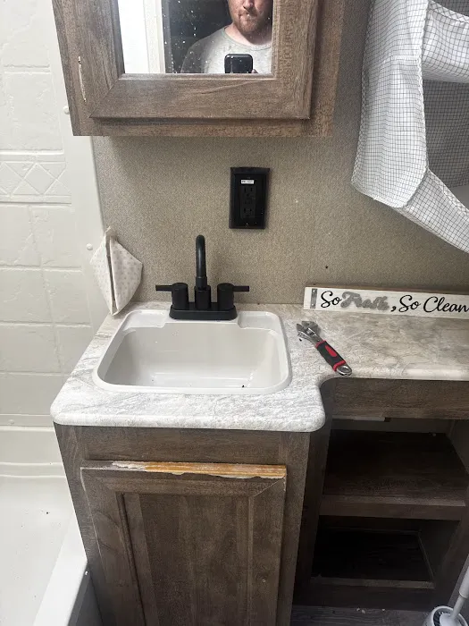 Backroad mobile rv repair llc 3