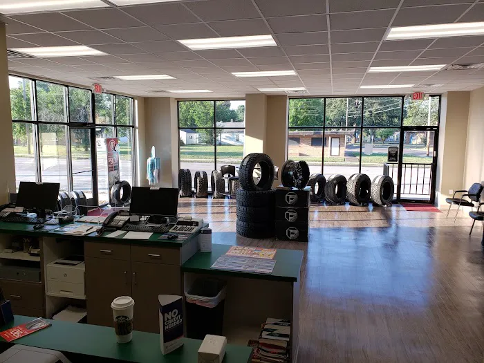 Plaza Tire Service 3