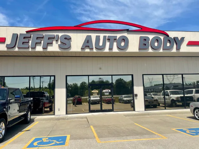 Jeff's Auto Body 0