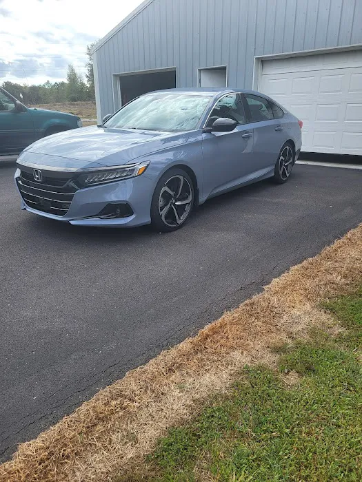 Joe Hudson's Collision Center 6