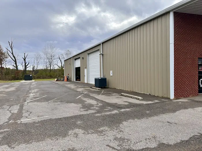 AAA Auto Glass Paducah 9