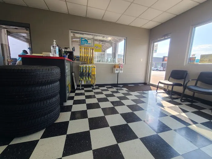 Fast Track Car Wash 0