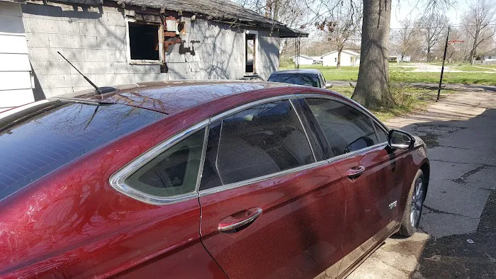 D&R Window Tinting 4