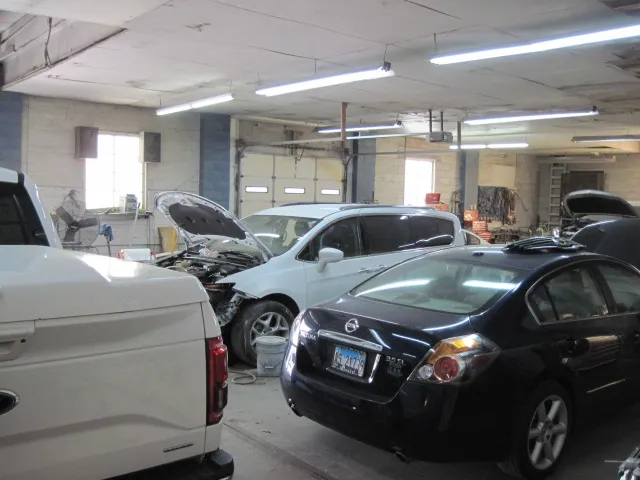 Don's Body Shop 0