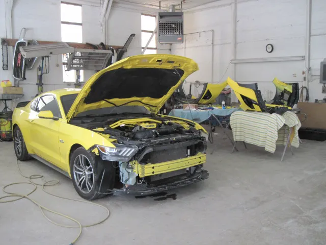 Don's Body Shop 3