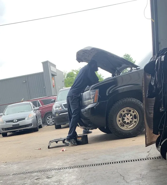 Geter's Pro Tires & Automotive 0