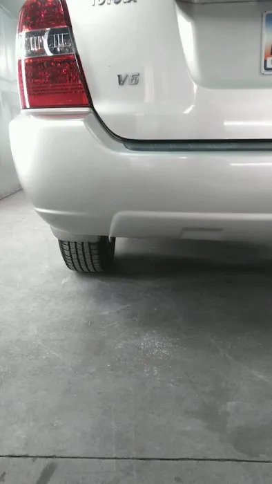 Xclusive Collision Center 2