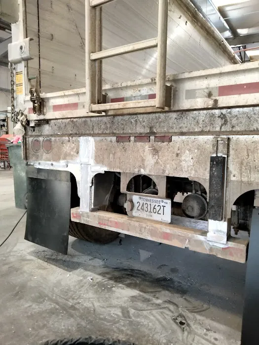 CAT'S tractor trailer repair, custom utility trailers & service maintenance 5