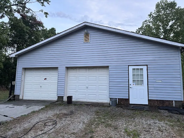 J & H Garage LLC 3
