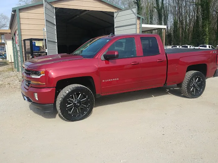 Leonard Truck Outfitters 0
