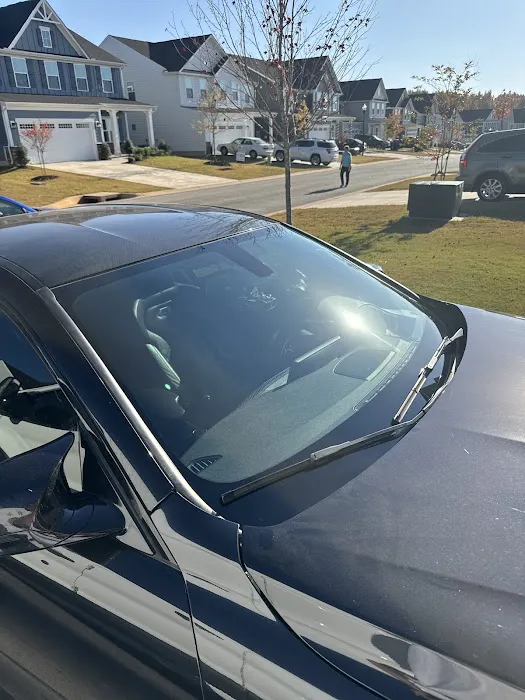 Resilient Auto Glass 4