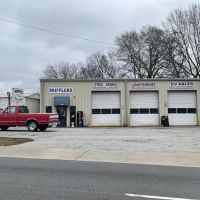Brown's Tire & Muffler