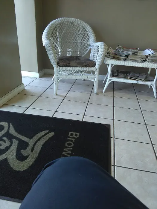 Brown's Tire & Muffler 4