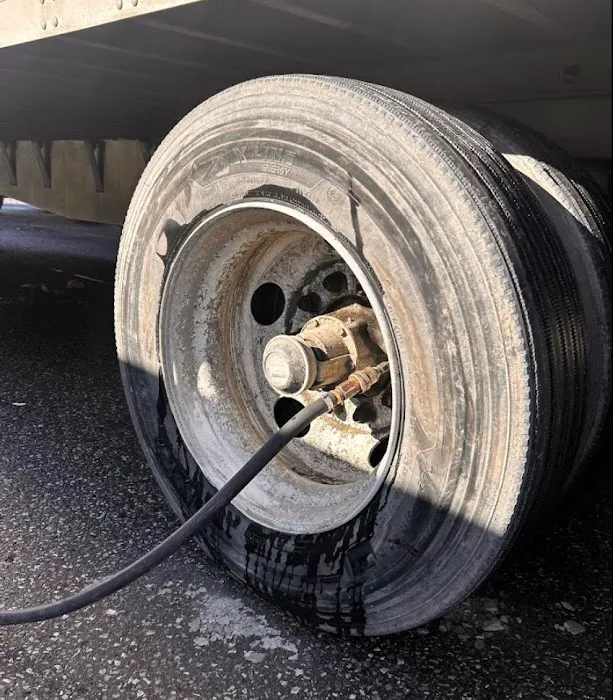 Mobile Truck Tire Service 2