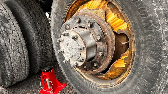Mobile Truck Tire Service 1