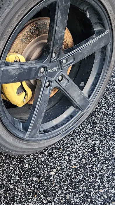 A&A new and used Tires Shop AA AUTO AND TRUCK SERVICE 3