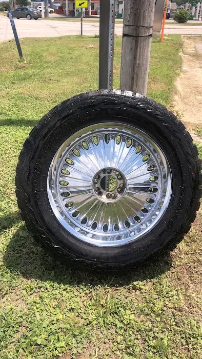 A&A new and used Tires Shop AA AUTO AND TRUCK SERVICE 5