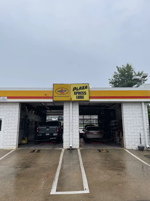 Plaza Express Lube 7