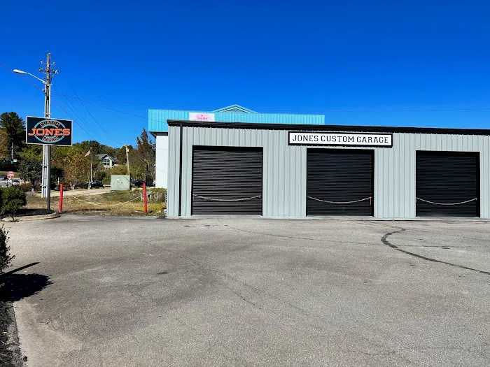 Jones Custom Garage 8