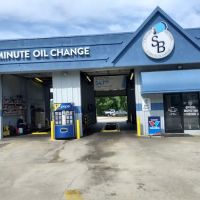 Strickland Brothers 10 Minute Oil Change and Inspection Station