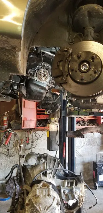 Ford's Auto Salvage & Auto Repair 4