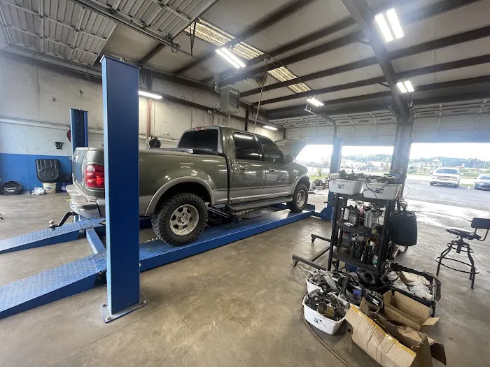 Professional Automotive 0