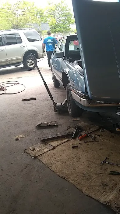 Tires & Services 0