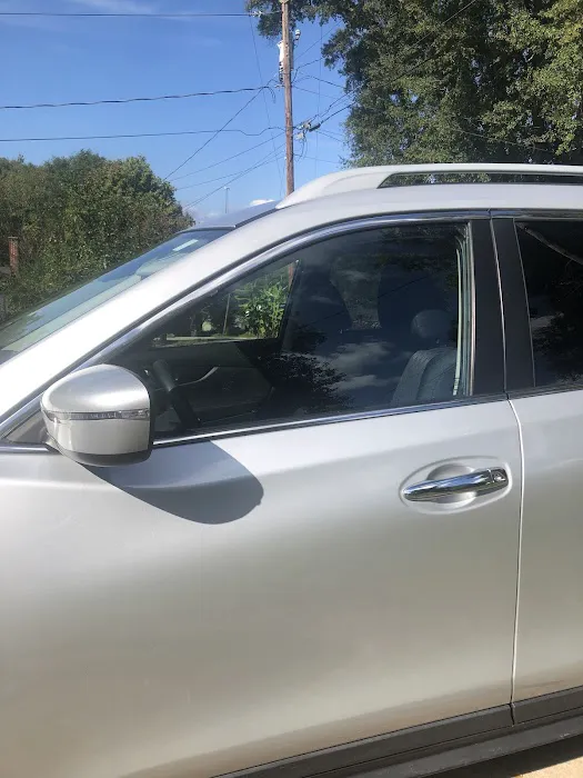 Southpaw Auto Glass 2