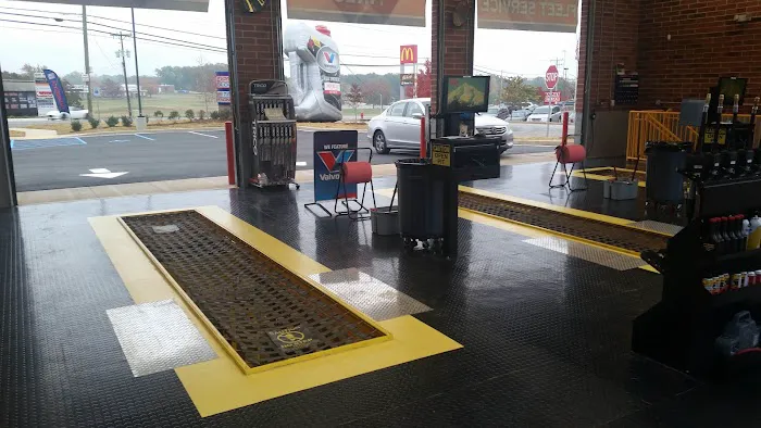 Express Oil Change & Tire Engineers 7
