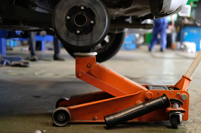 Mayan Motors Shop| Auto Repair Shop 8