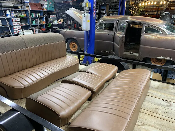 R R Seat Shop 2