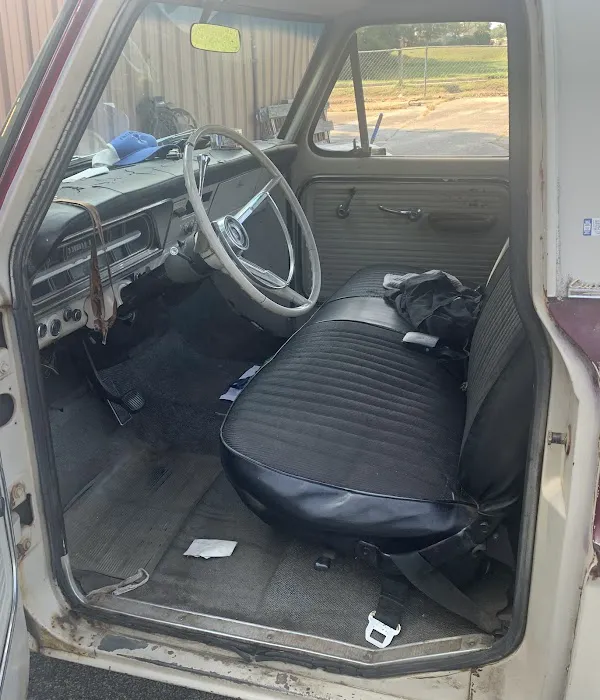 R R Seat Shop 7