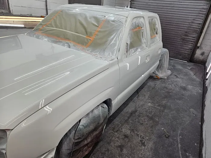 Budget Paint and Collision 5