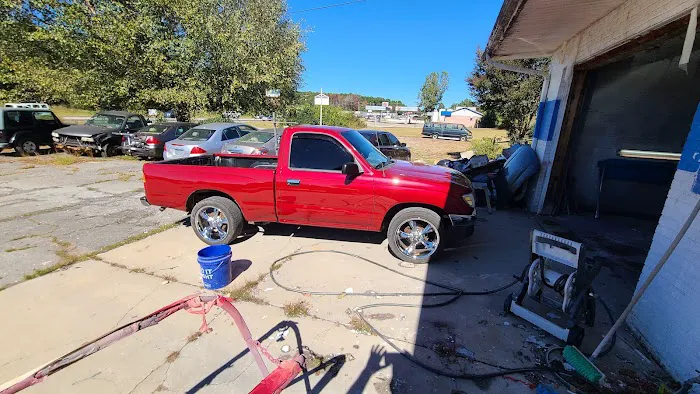 Budget Paint and Collision 7