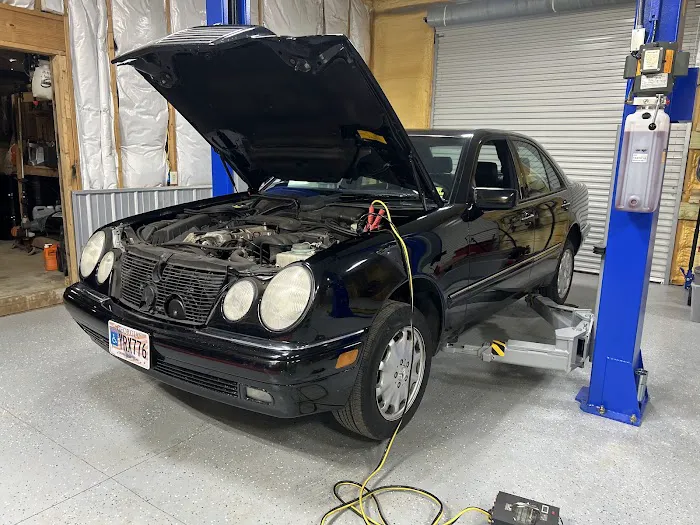 Gary's Auto Repair 1