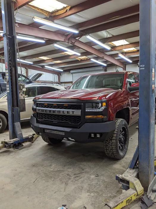 SCR Customs & Automotive 0