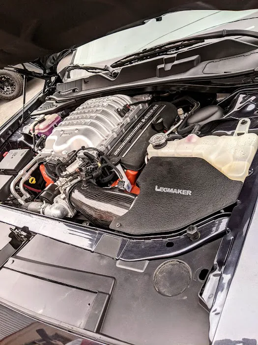 SCR Customs & Automotive 9