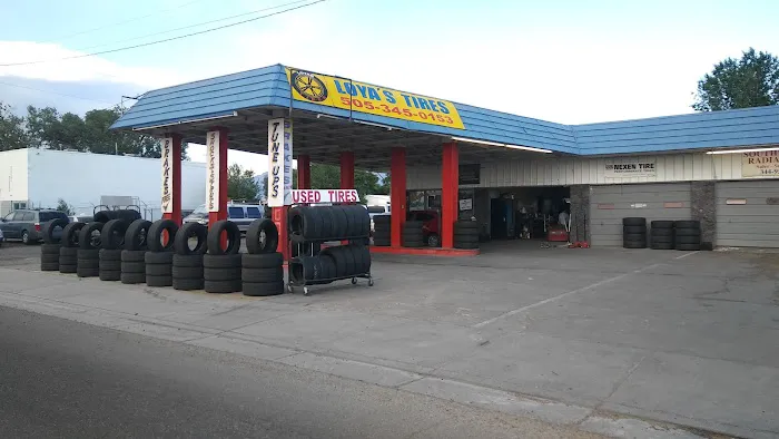 Loya's Tires 4