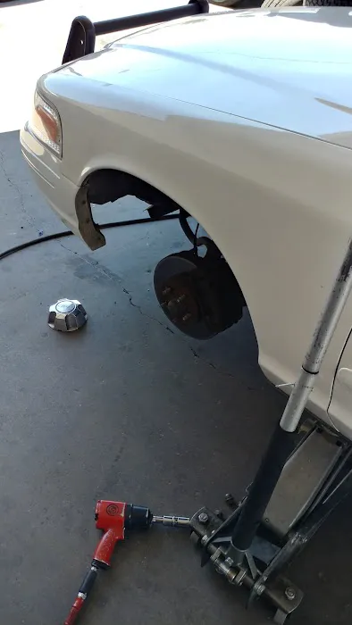 Loya's Tires 9