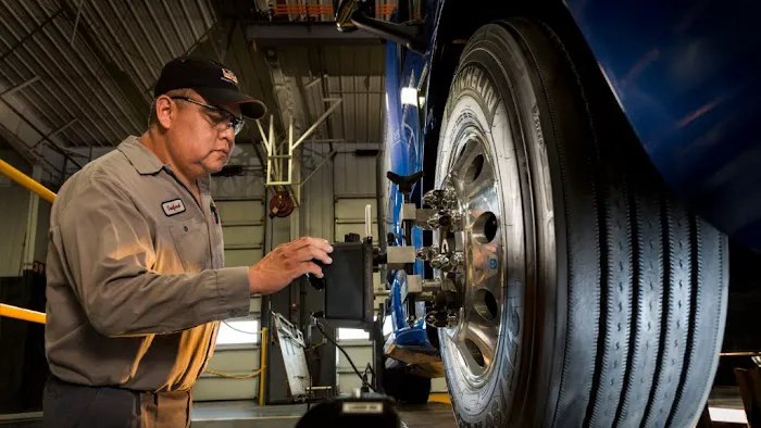 Rush Truck Centers - Albuquerque Collision Center 0