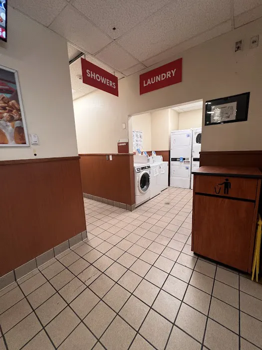 Pilot Flying J Truck Care Center 7